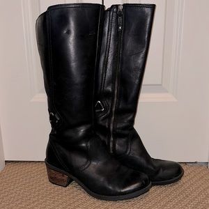 TEVA black leather knee high boot women size 9.